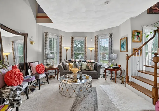 2nd image of 117 Church Street #UNIT 4, North Attleboro, MA 02760 | MLS# 73559671