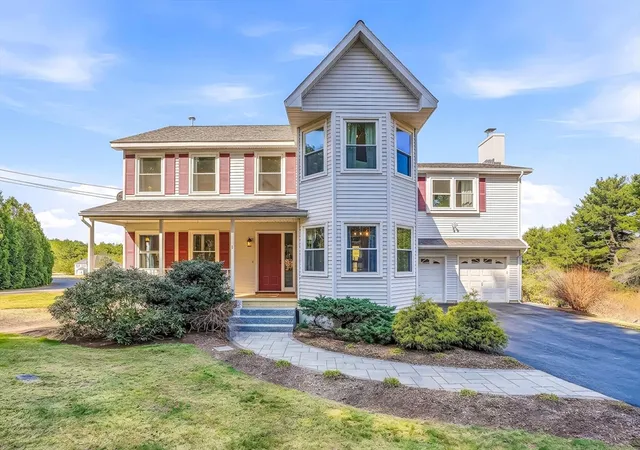 Homes for sale in Upton, MA | 1 South St, Upton, MA 01568 | MLS# 73500985