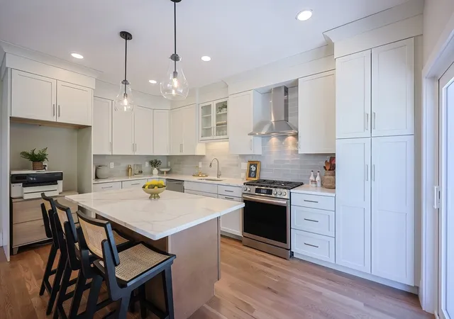 Photo 4 of Sale Pending at 33 Thomas Mann Cir #21, Norfolk, MA 02056 | MLS# 73432805 | Listing updated on 2026-08-07