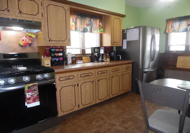 Homes for sale in Fall River, MA | 97 Stevens St, Fall River, MA 02721 | MLS# 73535791
