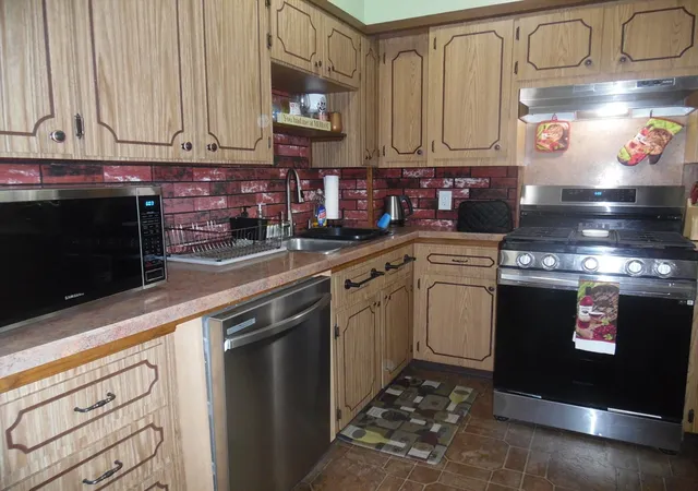Homes for sale in Fall River, MA | 97 Stevens St, Fall River, MA 02721 | MLS# 73535791