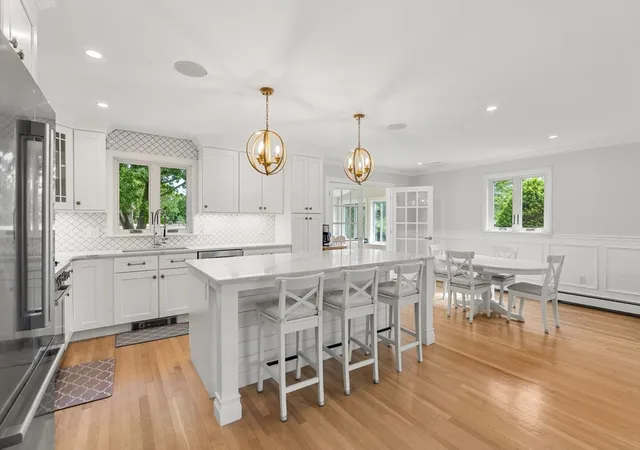 2nd image of 20 Parsons Dr, Swampscott, MA 01907 | MLS# 73559079
