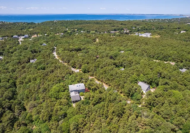 3rd image of 23 Quail Ridge Rd, Truro, MA 02666 | MLS# 73561599