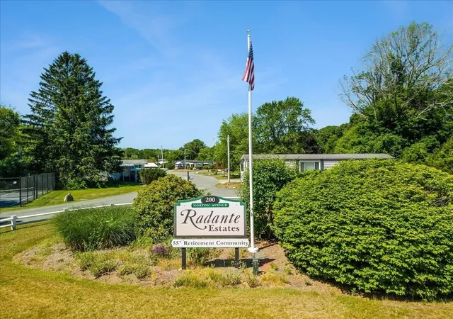 3rd image of 33 Thayer, Taunton, MA 02780 | MLS# 73535751