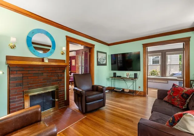 5th image of 12 Rustic Road, West Roxbury, MA 02132 | MLS# 73551046