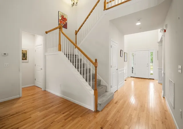 4th image of 31 Stonebridge Dr, Hanson, MA 02341
