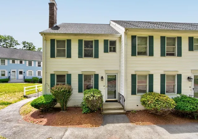 Homes for sale in Gardner, MA | 15 Century Way #B12-5, Gardner, MA 01440 | MLS# 73537957