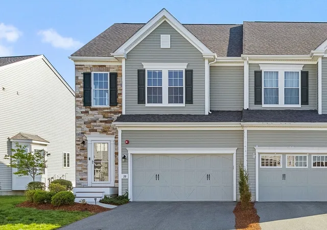 Homes for sale in Hopkinton, MA | 30 Magnolia Dr #30, Hopkinton, MA 01748 | MLS# 73542178