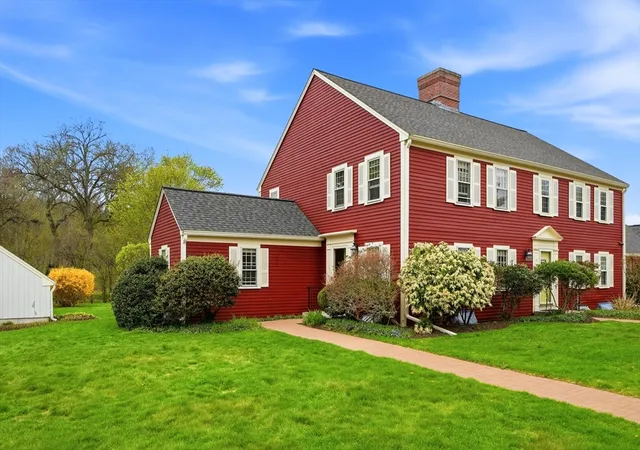 Homes for sale in Lexington, MA | 13 Seaborn Pl #13, Lexington, MA 02420 | MLS# 73510696