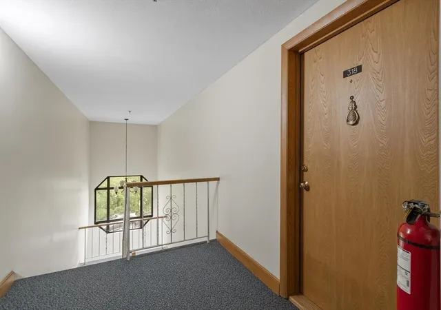 5th image of 45 Christopher Dr, Methuen, MA 01844