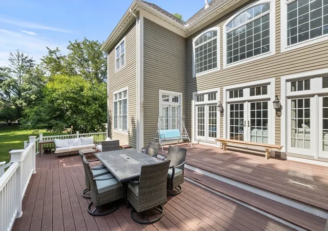 4th image of Six Ashley Court, Lynnfield, MA 01940 | MLS# 73515649