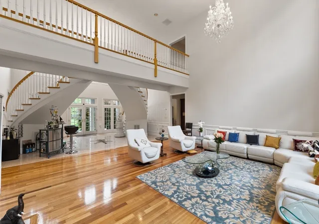 5th image of Six Ashley Court, Lynnfield, MA 01940 | MLS# 73515649