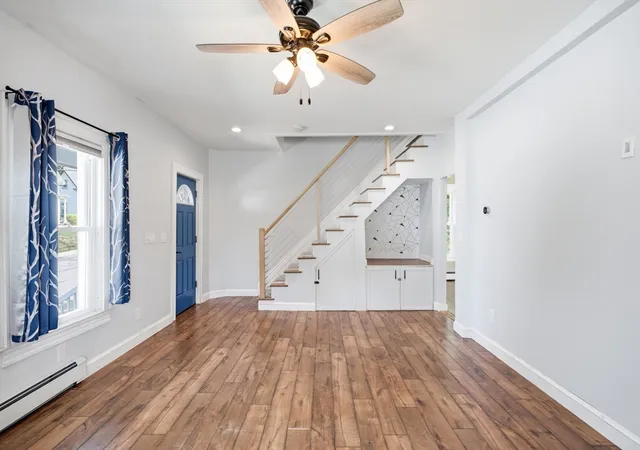 4th image of 204 School Street, Franklin, MA 02038 | MLS# 73554306