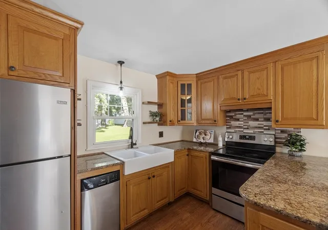 2nd image of 214 Brigham Hill Rd, Grafton, MA 01536 | MLS# 73568162