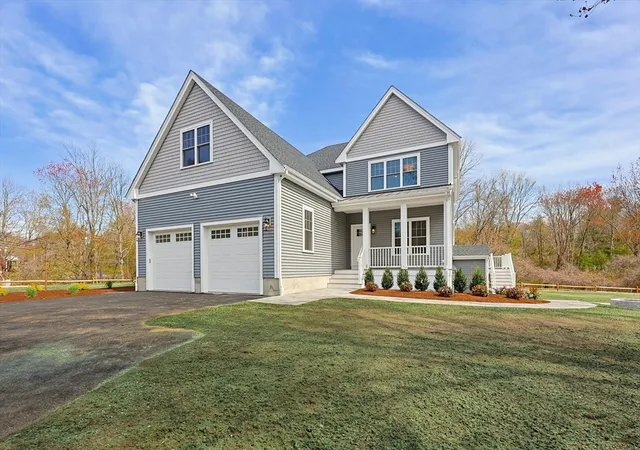 Photo 1 of Single family home for sale at 889 Maple St, Mansfield, MA 02048 | MLS# 73511579 | Listing updated on 2026-08-27