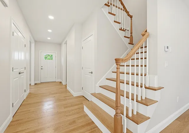 Photo 3 of Single family home for sale at 889 Maple St, Mansfield, MA 02048 | MLS# 73511579 | Listing updated on 2026-08-27