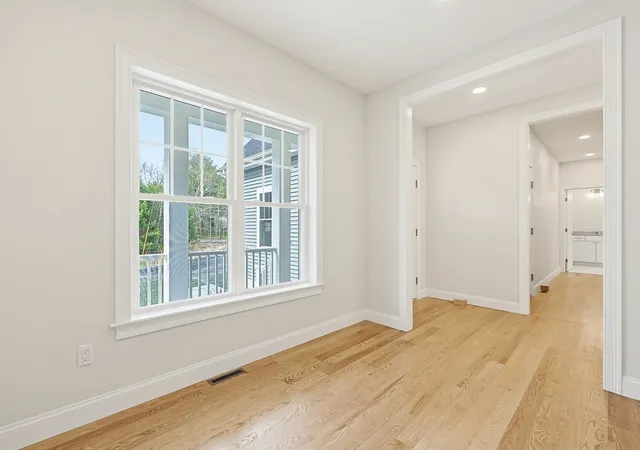 Photo 3 of Single family home for sale at 889 Maple St, Mansfield, MA 02048 | MLS# 73511579 | Listing updated on 2026-08-27