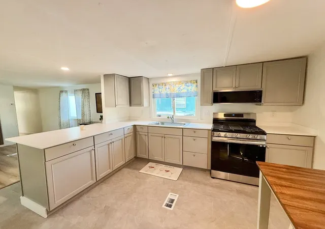 4th image of 268 Palmer Rd #17, Monson, MA 01057 | MLS# 73557415