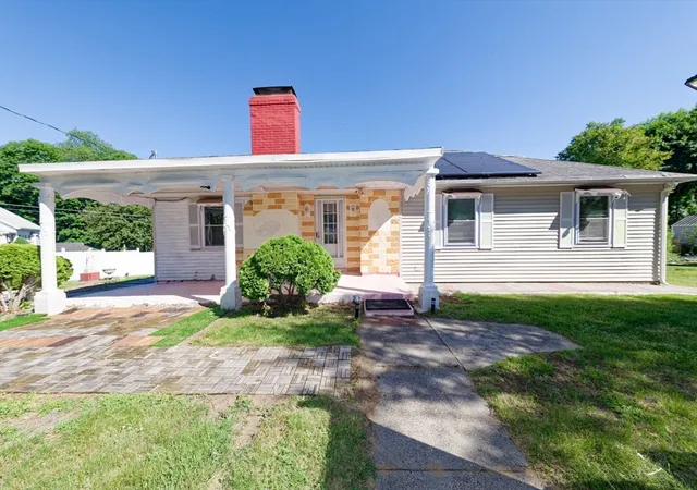 Homes for sale in Auburn, MA | 1 Rockland Road Ct, Auburn, MA 01501 | MLS# 73530441