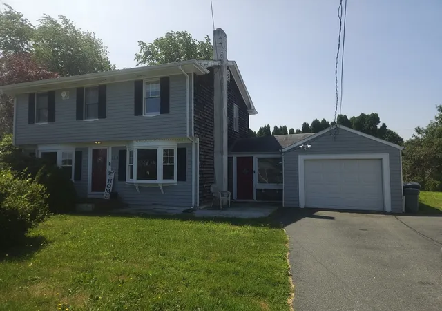 Photo 1 of Single family home for sale at 114 Pearl St, South Dartmouth, MA 02748 | MLS# 73553461 | Listing updated on 2026-09-04