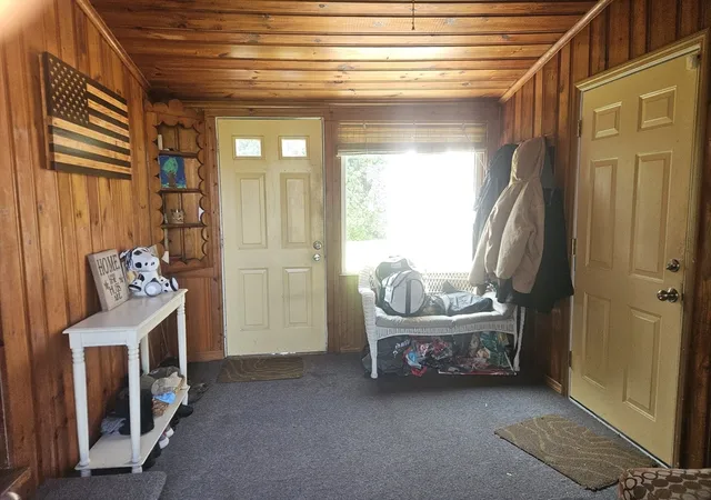 Photo 4 of Single family home for sale at 114 Pearl St, South Dartmouth, MA 02748 | MLS# 73553461 | Listing updated on 2026-09-04