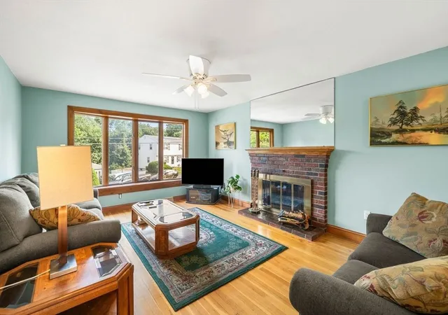 Photo 3 of Sale Pending at 104 Spring View Dr, Lynn, MA 01904 | MLS# 73553067 | Listing updated on 2026-09-18