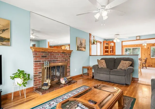 Photo 4 of Sale Pending at 104 Spring View Dr, Lynn, MA 01904 | MLS# 73553067 | Listing updated on 2026-09-23