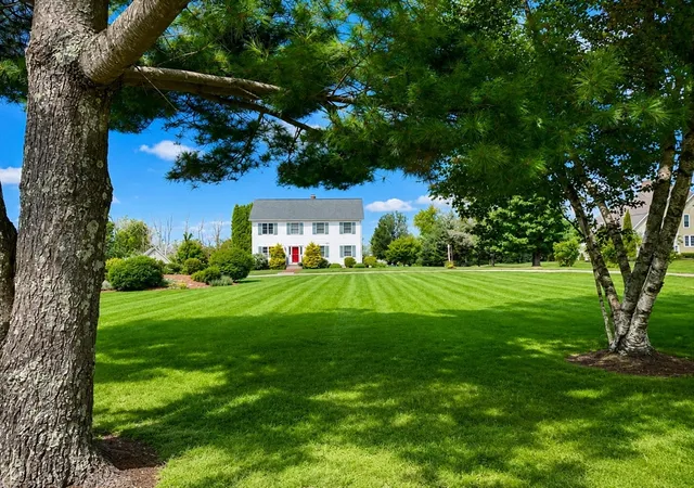 Photo 1 of Sale Pending at 60 Osgood Rd, Sterling, MA 01564 | MLS# 73569017 | Listing updated on 2026-09-10