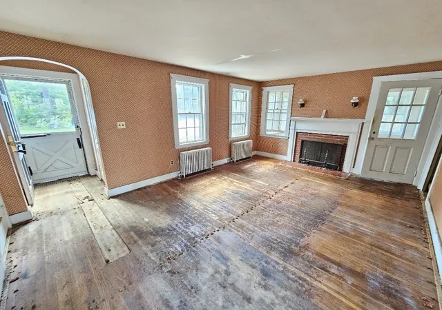 Photo 3 of Single family home for sale at 204 Great Rd, Maynard, MA 01754 | MLS# 73560991 | Listing updated on 2026-08-12
