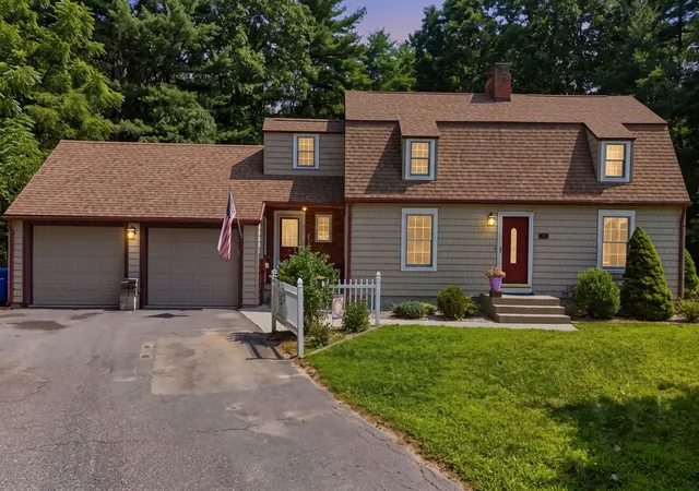 1st image of 75 Tioga St, Springfield, MA 01128 | MLS# 73562928