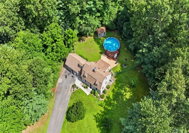 Photo 3 of Single family home for sale at 75 Tioga St, Springfield, MA 01128 | MLS# 73562928 | Listing updated on 2026-10-06