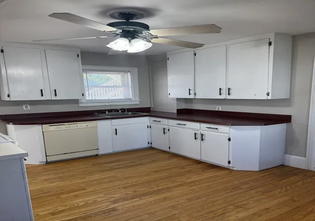 Listing Photo 5 - Condo for sale in building located at 89 E Main St, Ayer, MA 02322