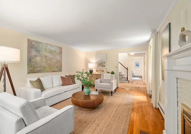 Homes for sale in Brookline, MA | 75 Hammond Pond Parkway, Brookline, MA 02467 | MLS# 73549795