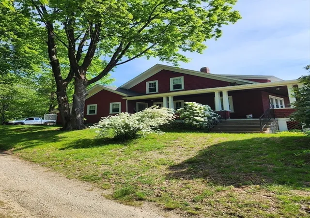 Homes for sale in Dudley, MA | 72 W Main St, Dudley, MA 01571 | MLS# 73527719