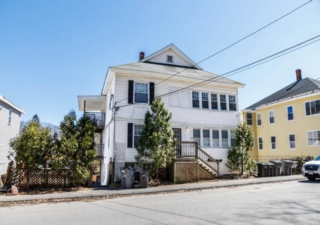Homes for sale in Gardner, MA | 185 Park Street, Gardner, MA 01440 | MLS# 73498355