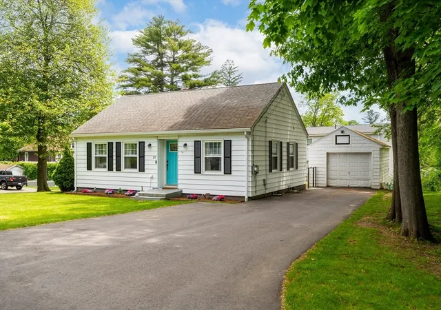 Homes for sale in East Longmeadow, MA | 27 Shaw St, East Longmeadow, MA 01028 | MLS# 73533161