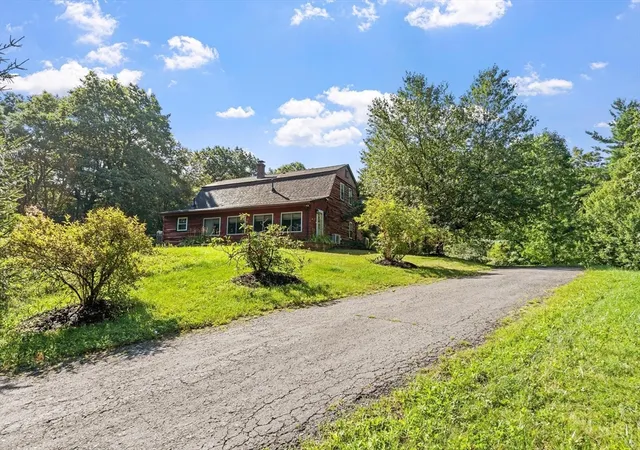 Photo 2 of Single family home for sale at 152 Ellis Rd, Westminster, MA 01473 | MLS# 73561719 | Listing updated on 2026-09-14