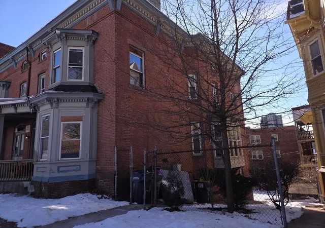 2nd image of 40 Byers St, Springfield, MA 01105 | MLS# 73472347