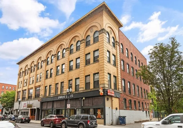 Homes for sale in Lynn, MA | 49 Munroe St #406, Lynn, MA 01901 | MLS# 73545089