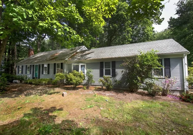 1st image of 85 Fox Hill Dr, Bridgewater, MA 02324 | MLS# 73529134