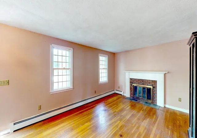 5th image of 85 Fox Hill Dr, Bridgewater, MA 02324 | MLS# 73529134