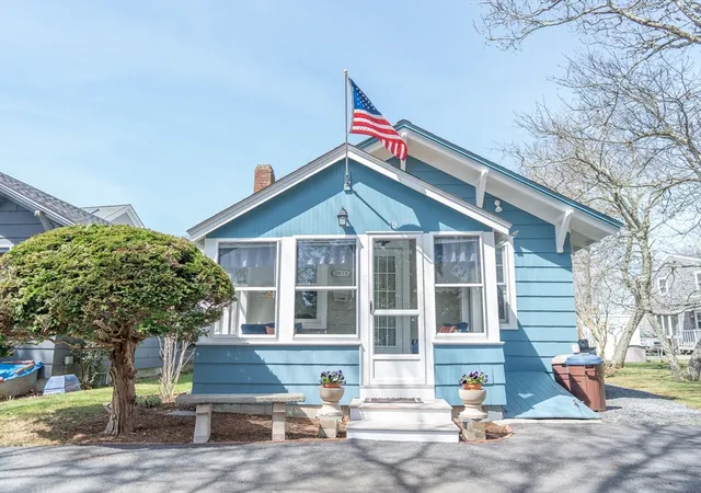 Photo 1 of Single family home for sale at 10 Essex Pl, Harwich Port, MA 02646 | MLS# 73503884 | Listing updated on 2026-07-23