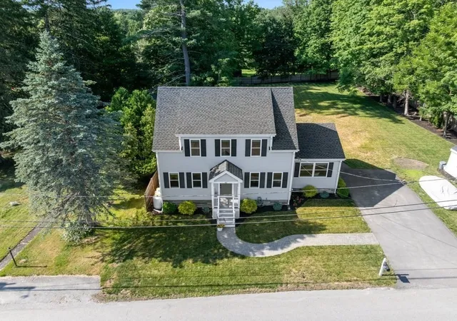 Homes for sale in Southborough, MA | 45 Highland Street, Southborough, MA 01772 | MLS# 73547957