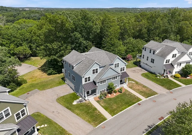 image of 27 Clarks Hl Ln, Framingham, MA 01702