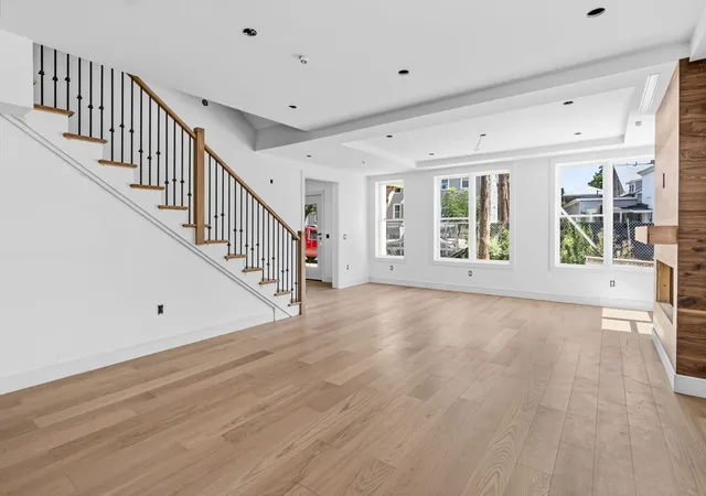 3rd image of 14 Khloe Lane #0, Northampton, MA 01060 | MLS# 73514922