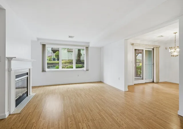 Homes for sale in Canton, MA | 63 Maple St #F, Canton, MA 02021 | MLS# 73506241