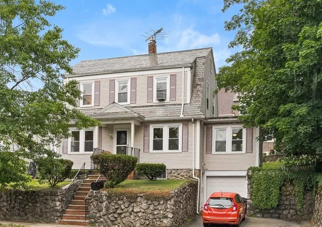 1st image of 265 Main St, Melrose, MA 02176 | MLS# 73549122