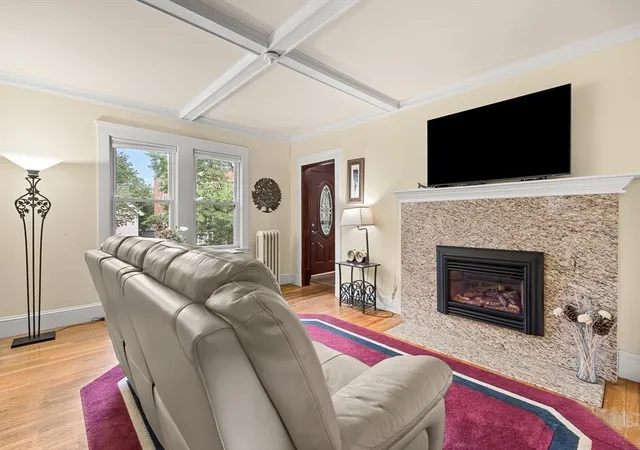 5th image of 265 Main St, Melrose, MA 02176 | MLS# 73549122