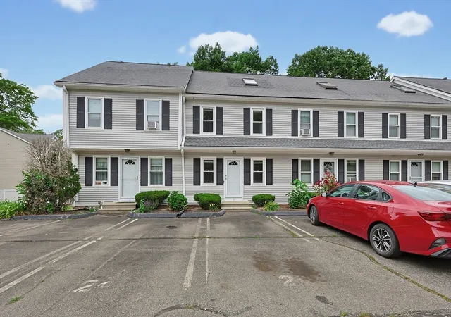 Homes for sale in Attleboro, MA | 23 Milk St #2, Attleboro, MA 02703 | MLS# 73539382