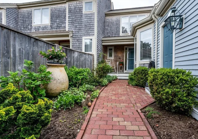 Homes for sale in Yarmouth, MA | 132 Kates Path #132, Yarmouth, MA 02675 | MLS# 73520297